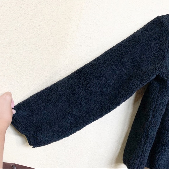 VANS NWT Sherpa Bomber Jacket - Picture 5 of 9